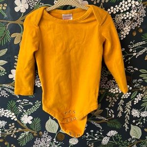Hanna Andersson 2T long-sleeve onesie
